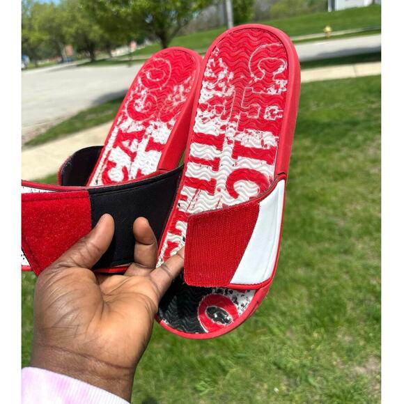 Chicago‎ Bulls Team Pattern Gel Slide Sandals Men’s Size 9/10 Red - Picture 15 of 16